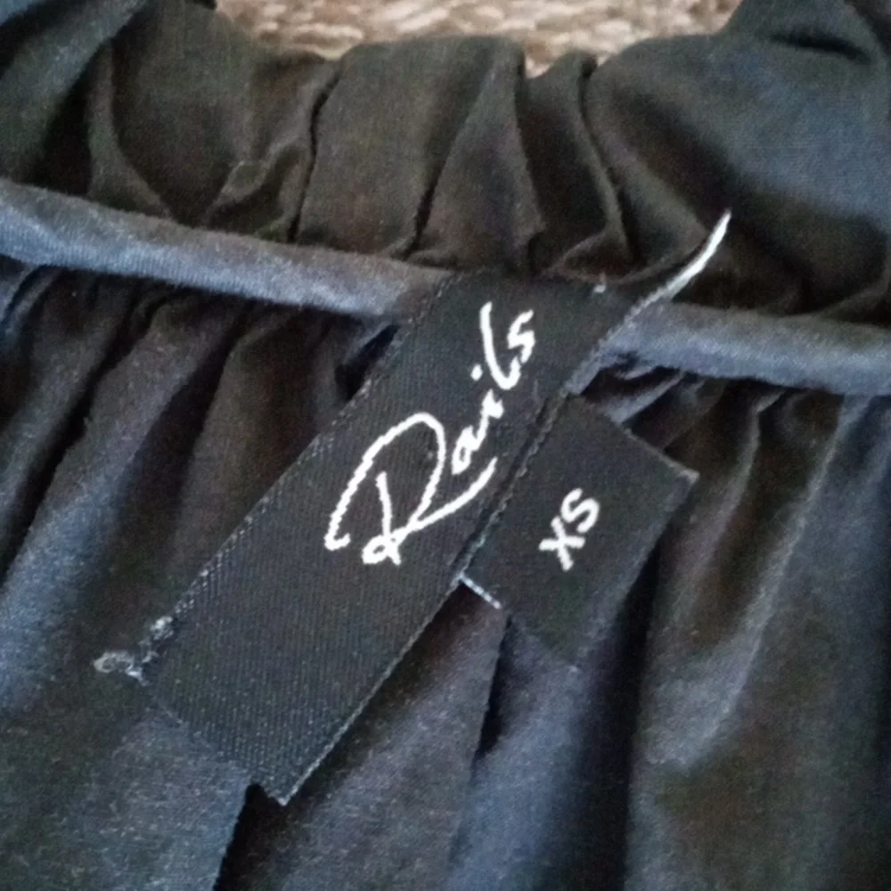 Rails Amal black ruffle neck blouse - Picture 2 of 7